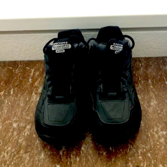 Work shoes - Picture 1 of 3